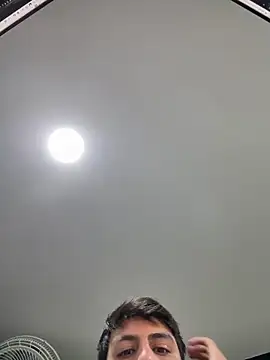 ErosVale online show from April 5, 2026, 4:09 am