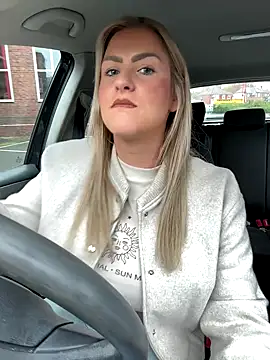 Charleigh xx online show from October 14, 2025, 2:51 pm