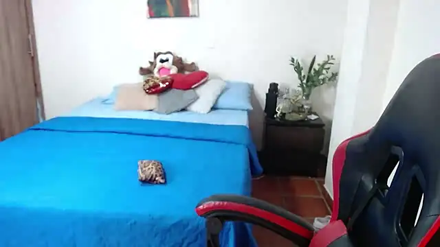 Secret Bella online show from November 25, 2025, 12:16 pm