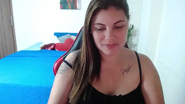 Secret Bella online show from December 18, 2025, 12:44 pm