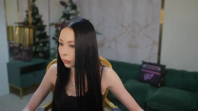 VivianSweet  online show from January 18, 2026, 11:47 am