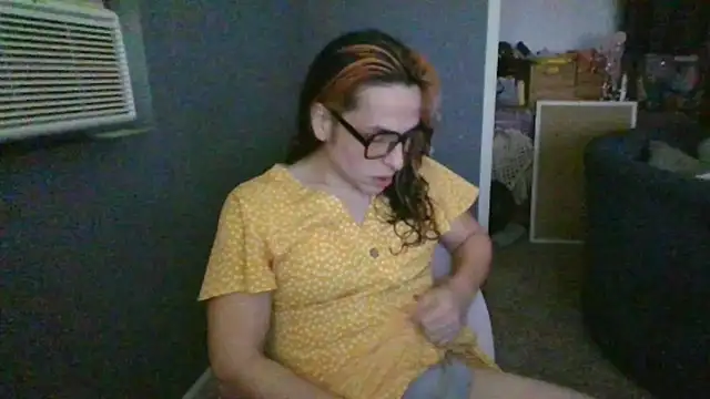 mayra mayhem online show from May 18, 2026, 8:03 pm
