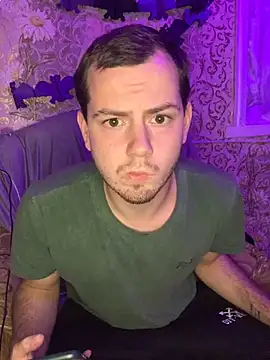 Snapshot of sal0mka chatting on November 6, 2025, 9:37 pm sal0mka online show from November 6, 2025, 9:37 pm