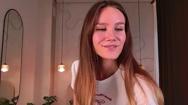  Clare Florence  online show from October 4, 2025, 1:42 pm