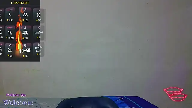 dylan apol0 online show from April 18, 2026, 11:38 pm