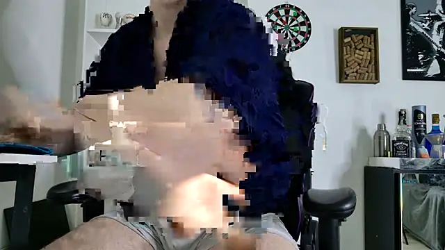 aaron nvk online show from November 11, 2025, 9:04 pm