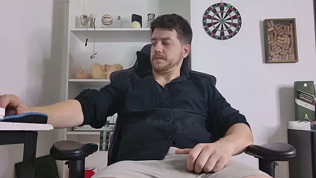 aaron nvk online show from February 22, 2026, 9:02 pm