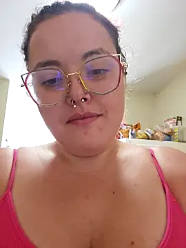 Snapshot of nuttiebuddy1 chatting on September 8, 2025, 7:35 pm nuttiebuddy1 online show from September 8, 2025, 7:35 pm