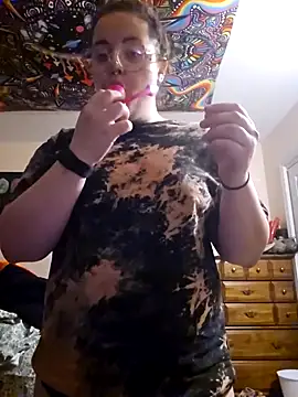 Snapshot of nuttiebuddy1 chatting on September 26, 2025, 12:03 am nuttiebuddy1 online show from September 26, 2025, 12:03 am