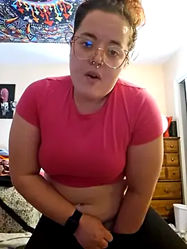 Snapshot of nuttiebuddy1 chatting on October 1, 2025, 7:20 pm nuttiebuddy1 online show from October 1, 2025, 7:20 pm