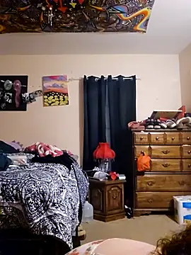 Snapshot of nuttiebuddy1 chatting on November 8, 2025, 4:12 am nuttiebuddy1 online show from November 8, 2025, 4:12 am