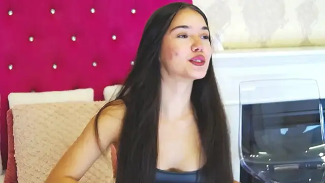 AlexisDevine online show from October 6, 2025, 4:21 am