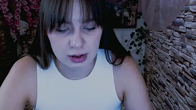 Snapshot of Amanda_Bright_ chatting on September 15, 2025, 7:08 am Amanda Bright online show from September 15, 2025, 7:08 am