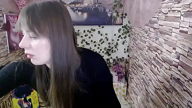 Amanda Bright  online show from October 7, 2025, 6:54 am