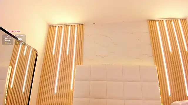 Elody rousse online show from November 13, 2025, 12:26 pm