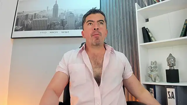 JuanKFit 45 online show from July 11, 2026, 4:15 am