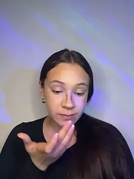 Snapshot of HinataArai chatting on October 27, 2025, 8:24 pm HinataArai online show from October 27, 2025, 8:24 pm