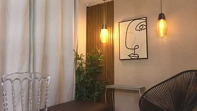 Lia Mar  online show from October 23, 2025, 6:06 pm