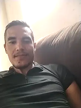 Snapshot of Boragozarvem chatting on November 12, 2025, 4:18 pm Boragozarvem online show from November 12, 2025, 4:18 pm