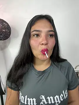 Snapshot of meli__brown chatting on February 1, 2026, 4:55 am meli brown online show from February 1, 2026, 4:55 am