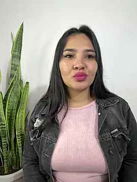 meli  brown online show from May 13, 2026, 11:44 pm
