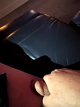 Snapshot of Oorse1966 chatting on February 27, 2026, 9:59 pm Oorse1966 online show from February 27, 2026, 9:59 pm