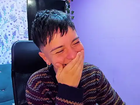  Hannah Hot online show from October 10, 2025, 3:05 am