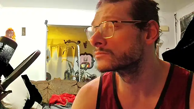 MasterDaddyCool online show from November 4, 2025, 9:58 pm