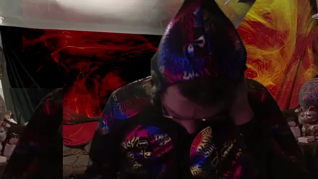 MasterDaddyCool online show from December 16, 2025, 11:10 pm