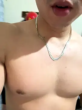 Snapshot of Xboyy007X chatting on November 6, 2025, 5:52 am Xboyy007X online show from November 6, 2025, 5:52 am