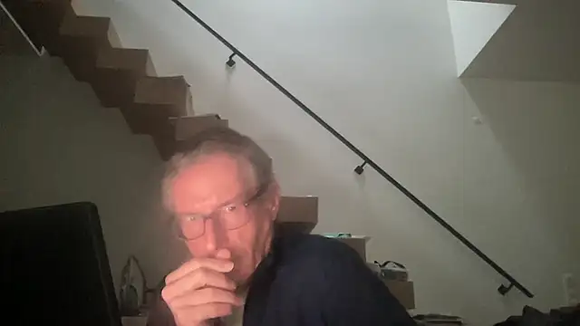 Snapshot of choupipat1 chatting on December 1, 2025, 2:22 pm choupipat1 online show from December 1, 2025, 2:22 pm