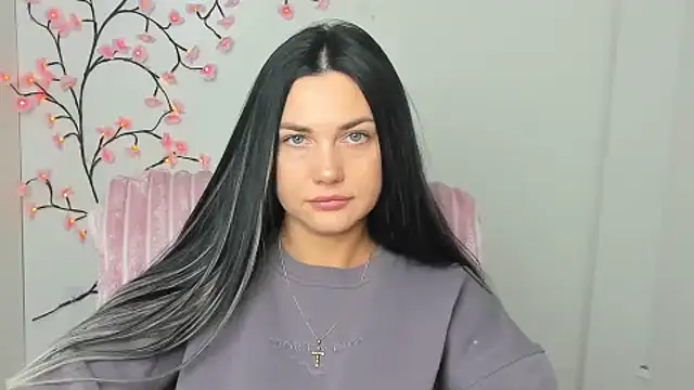 Snapshot of Lune_Moon chatting on February 19, 2026, 6:31 am Lune Moon online show from February 19, 2026, 6:31 am