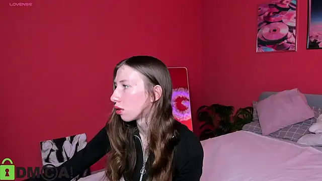 Snapshot of Lisbeth__Salander chatting on October 5, 2025, 1:59 am Lisbeth Salander online show from October 5, 2025, 1:59 am