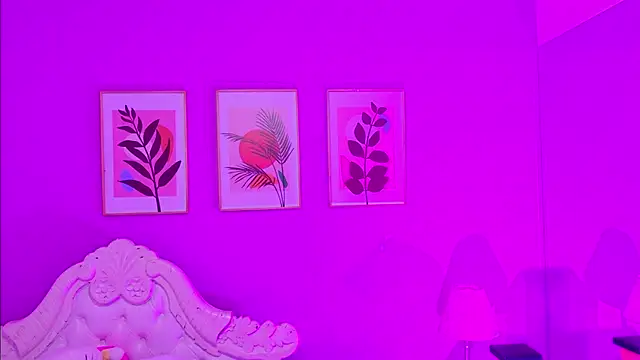 SamantaKane online show from April 11, 2026, 3:55 am