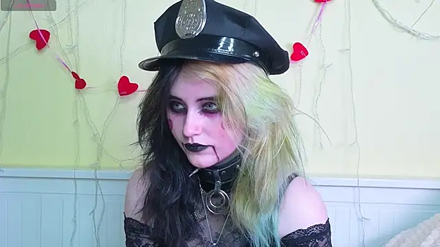 PortiaHedge online show from October 31, 2025, 6:31 pm