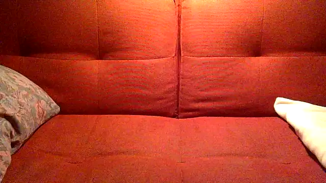 Snapshot of analilatorbooty chatting on September 17, 2025, 9:49 pm analilatorbooty online show from September 17, 2025, 9:49 pm