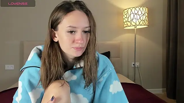 cutienaughtygirl online show from September 28, 2025, 12:10 pm