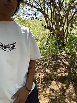 dreyk20 online show from February 18, 2026, 6:04 pm