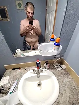 Snapshot of Bigdickcraig11 chatting on October 4, 2025, 10:30 pm Bigdickcraig11 online show from October 4, 2025, 10:30 pm