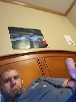 Snapshot of Bigdickcraig11 chatting on October 19, 2025, 7:25 pm Bigdickcraig11 online show from October 19, 2025, 7:25 pm