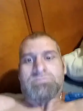 Snapshot of Bigdickcraig11 chatting on November 5, 2025, 12:21 am Bigdickcraig11 online show from November 5, 2025, 12:21 am