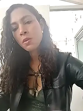 Snapshot of SofiaDelicia chatting on October 20, 2025, 1:33 pm SofiaDelicia online show from October 20, 2025, 1:33 pm