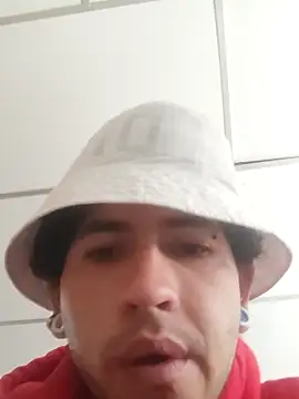 Snapshot of Tattoboy19cm chatting on November 7, 2025, 3:12 pm Tattoboy19cm online show from November 7, 2025, 3:12 pm