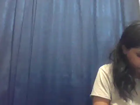 cute indianxo online show from September 29, 2025, 3:39 pm