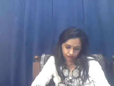 cute indianxo online show from December 4, 2025, 9:23 pm