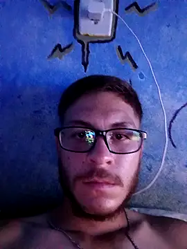 Davidg244 online show from September 25, 2025, 11:30 pm