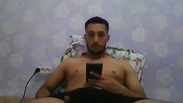 Naymik911 online show from June 19, 2026, 12:37 am