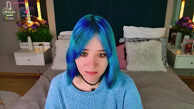 Ketrin Jones online show from April 22, 2026, 7:11 am