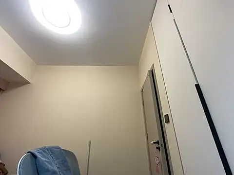 Snapshot of xena0501 chatting on March 4, 2026, 12:00 pm xena0501 online show from March 4, 2026, 12:00 pm