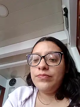 Vanesitacooper online show from October 11, 2025, 6:17 pm